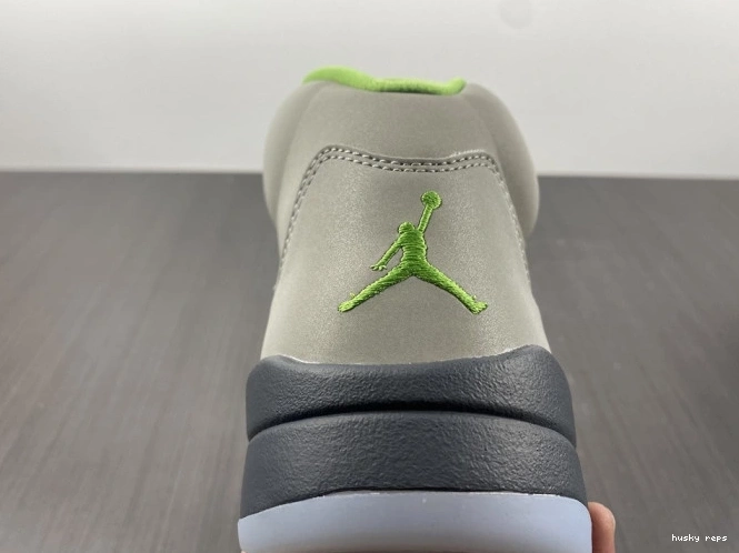 Cheap Husky Bean DM9014-003 (2022) Green Jordan Retro 5 0819